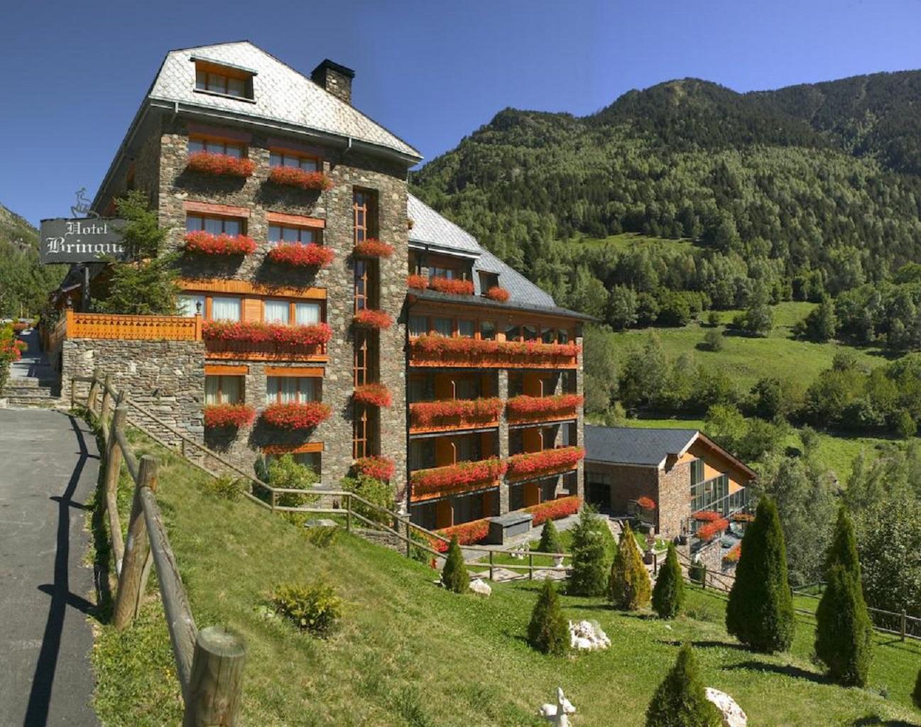 Hotel & Spa Bringue Ордино Экстерьер фото